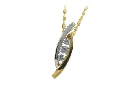 A206-36322: NECKLACE .13 BR .26 TW