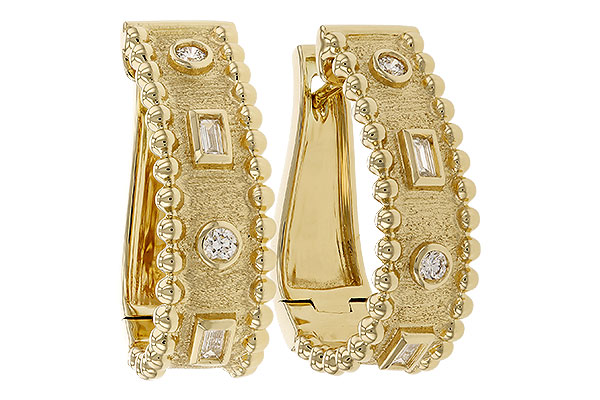 B292-70868: EARRINGS .09 BAG .18 TW