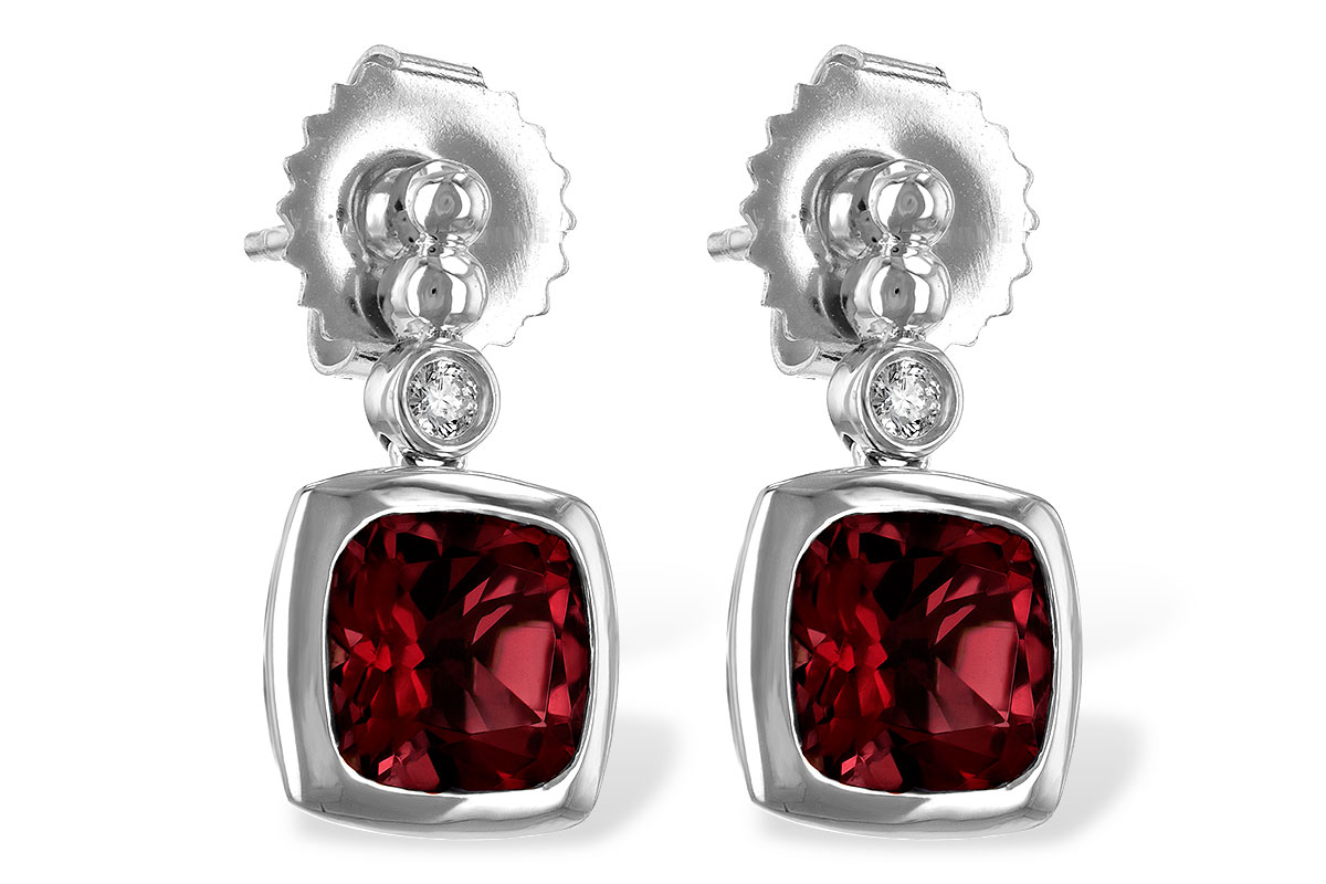 C208-14486: EARR 1.68 GARNET 1.72 TGW