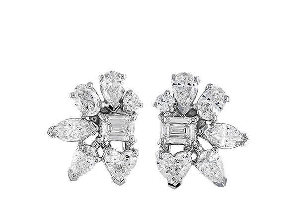 D292-70867: EARRINGS .90 TW FANCY CUT DIAS
