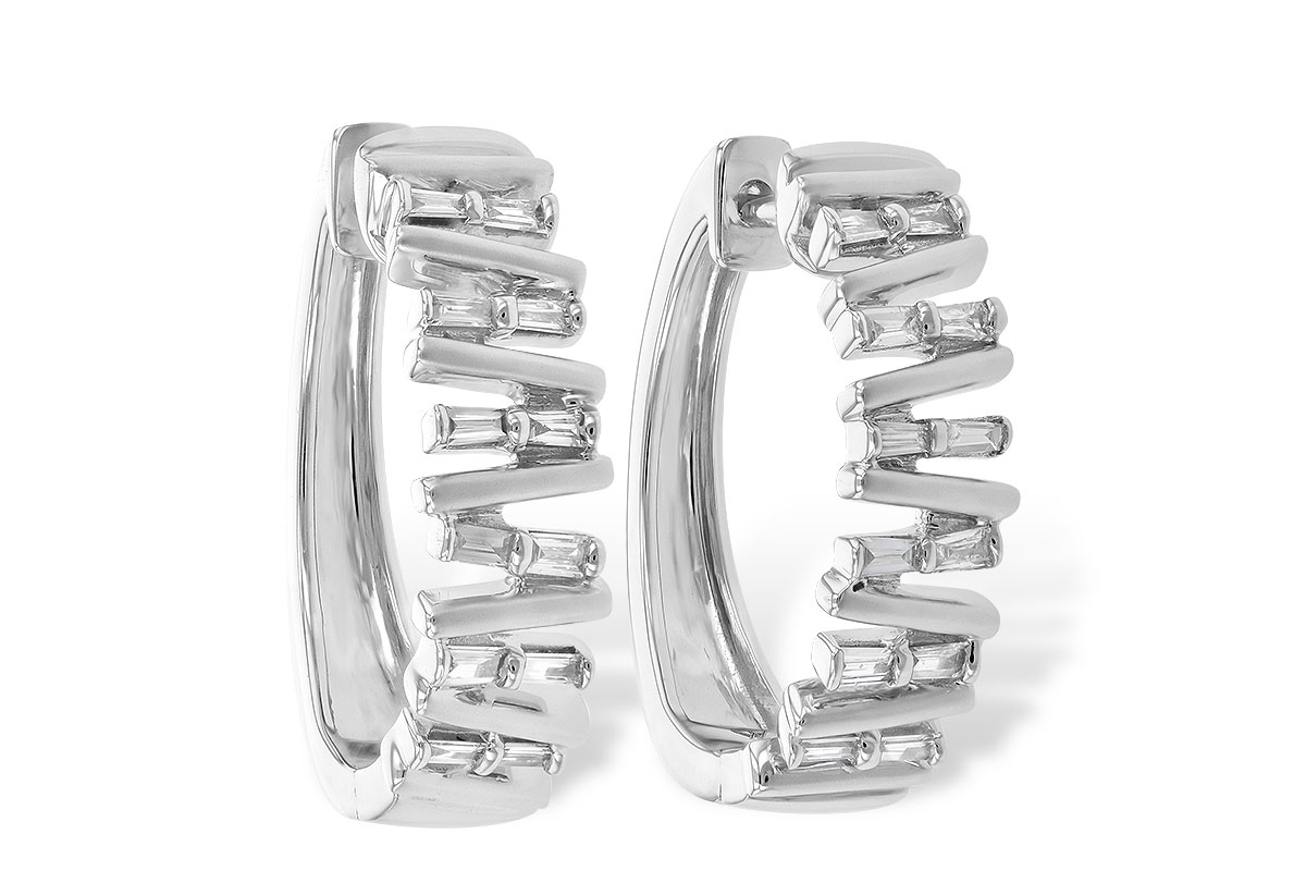 E209-05440: EARR .30 TW BAGUETTE DIAS