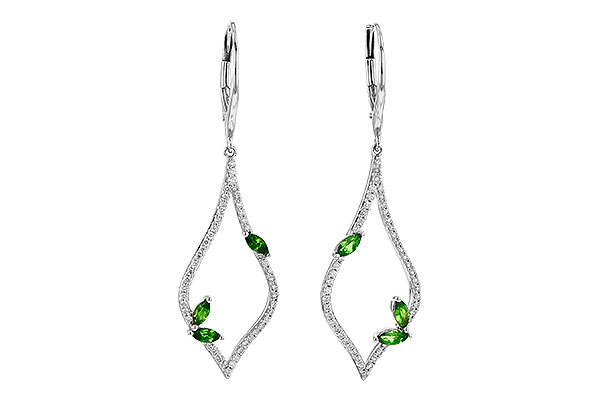 F209-06349: EARR .42 GREEN GARNET .77 TGW