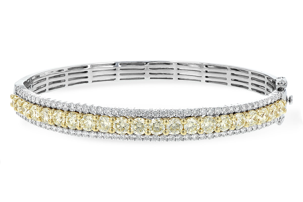 G208-12667: BANGLE 4.20 YELLOW DIAS 5.63 TW