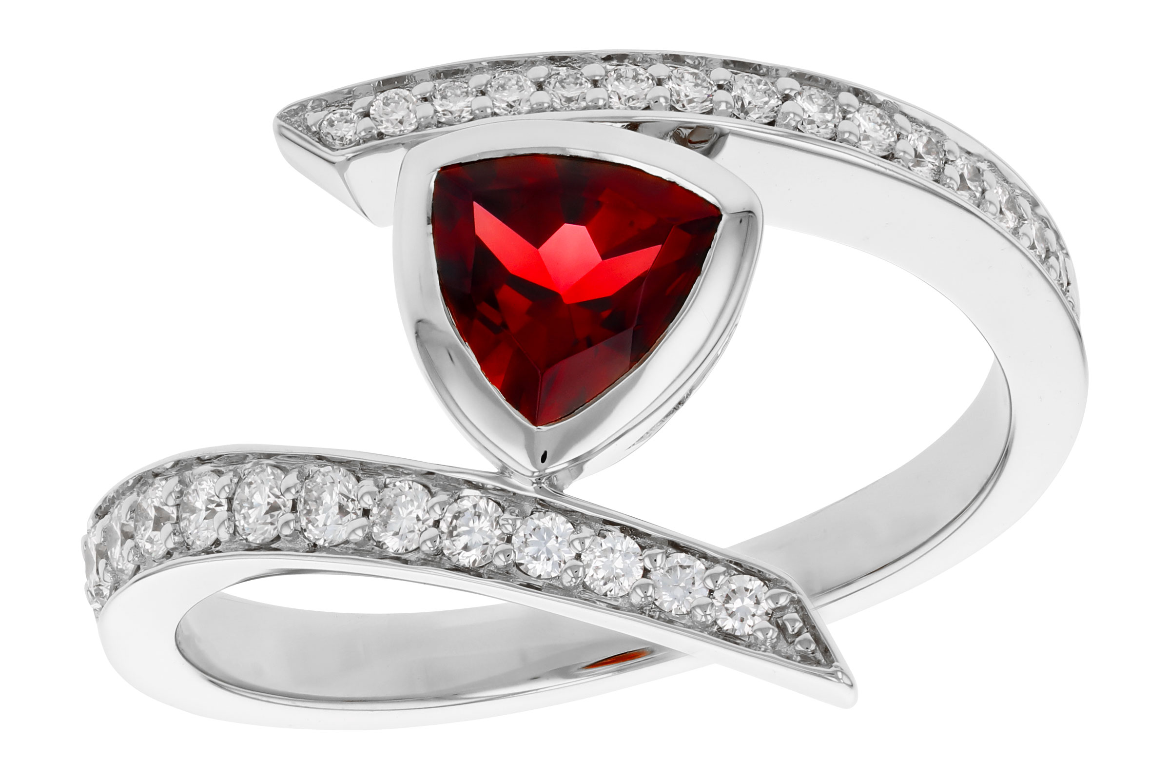 G294-49049: LDS RG .84 GARNET 1.08 TGW (6MM GAR)