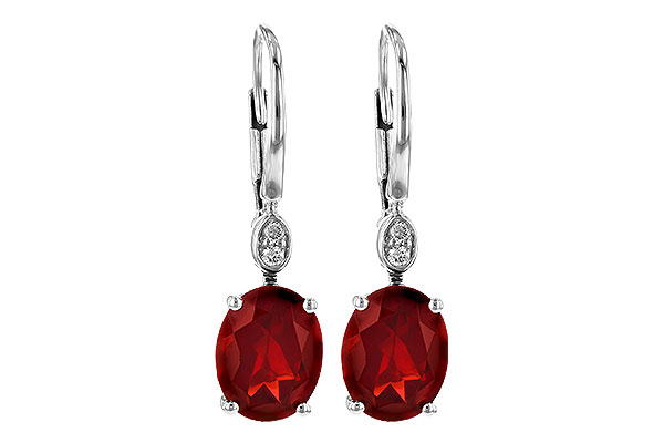 K209-09012: EARR 3.45 TW GARNET 3.50 TGW (9x7MM GAR)